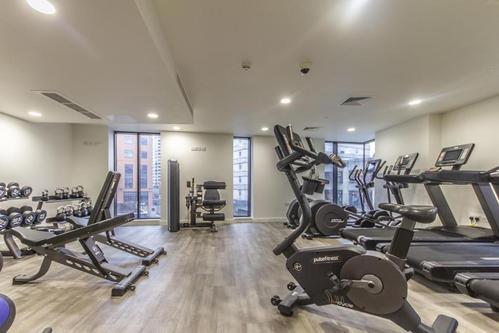 Premium Deals L Last-Minute Stay L 4 Min Walk To Birmingham Central Library L 18Th Floor 2 Bed 2 Bath City Centre Penthouse With Gym & Netflix By Jvt Short Lets Exterior photo